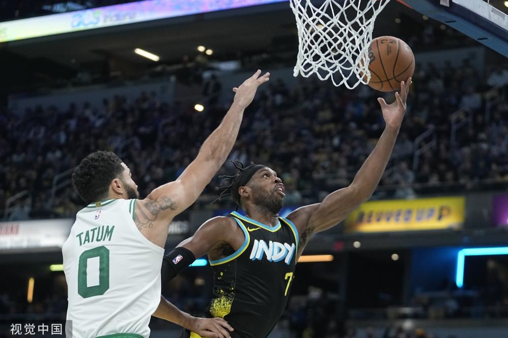 众和评委的 众和评委的