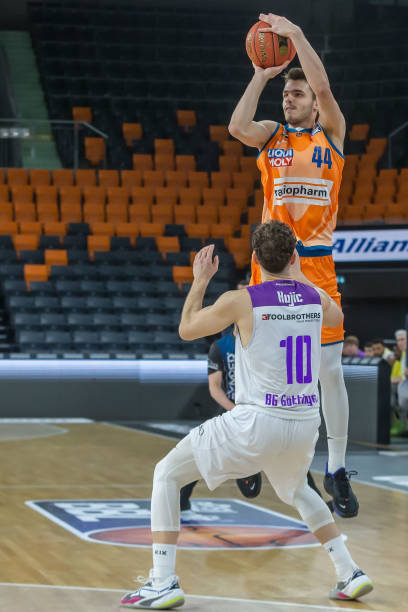 门前嗅觉 门前嗅觉